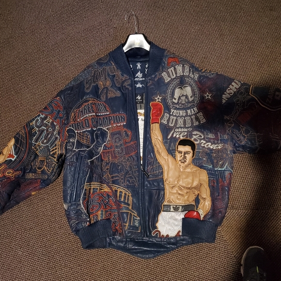 Coat - Picture 3 of 5